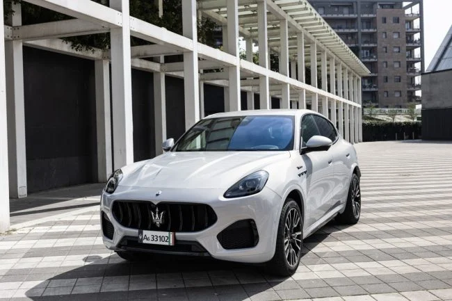 MASERATI GRECALE - immagine 1