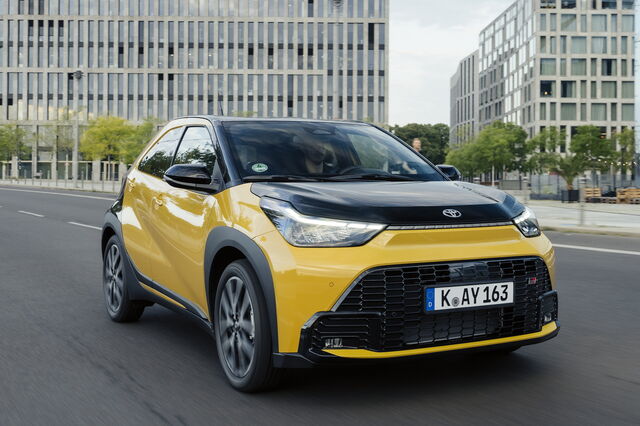 TOYOTA AYGO X - immagine 1