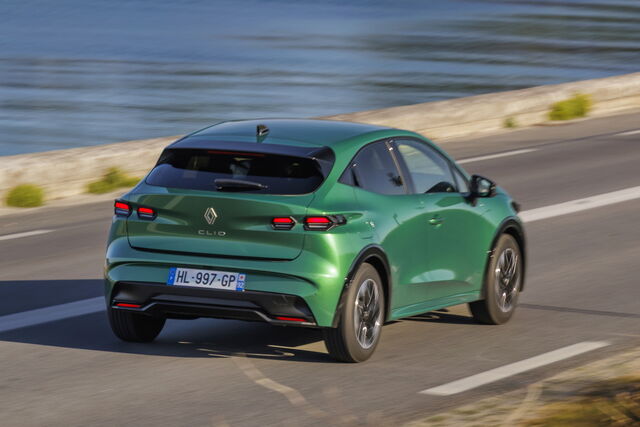 RENAULT CLIO - immagine 2