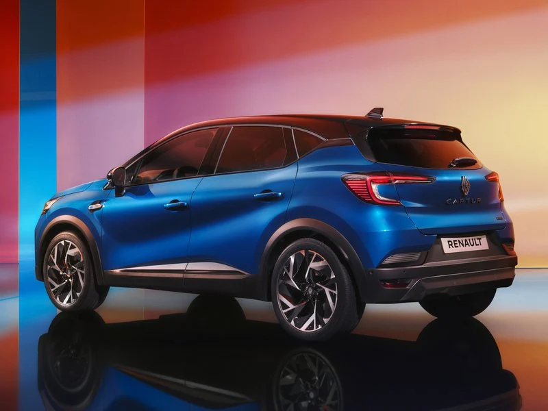 RENAULT CAPTUR - immagine 3