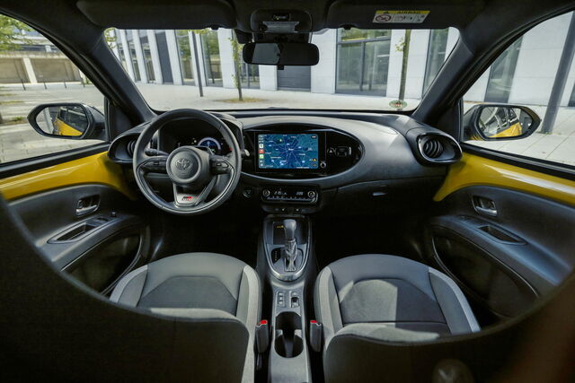 TOYOTA AYGO X - immagine 5