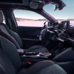 PEUGEOT 2008 - Thumbnail Image 5