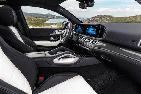 MERCEDES-BENZ GLE COUPE' - immagine 5