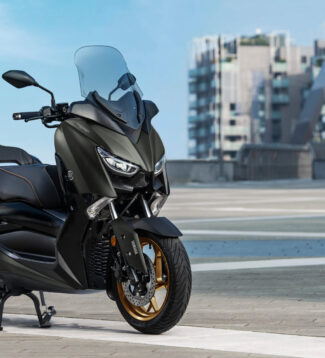 YAMAHA X-MAX 125