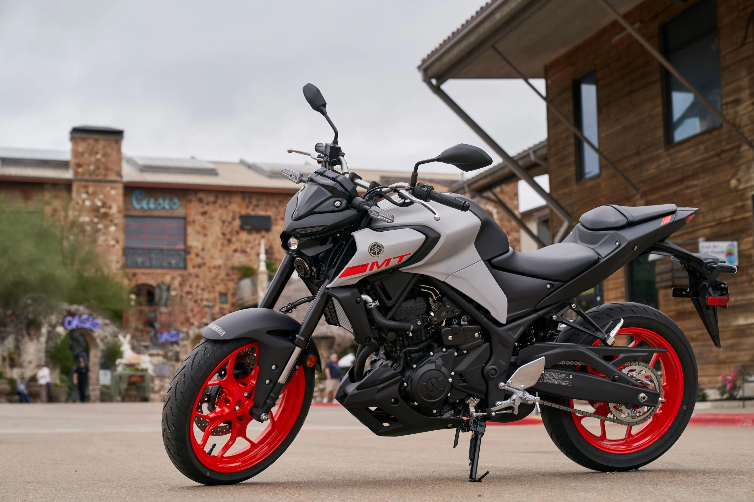 YAMAHA MT 03 - immagine 1