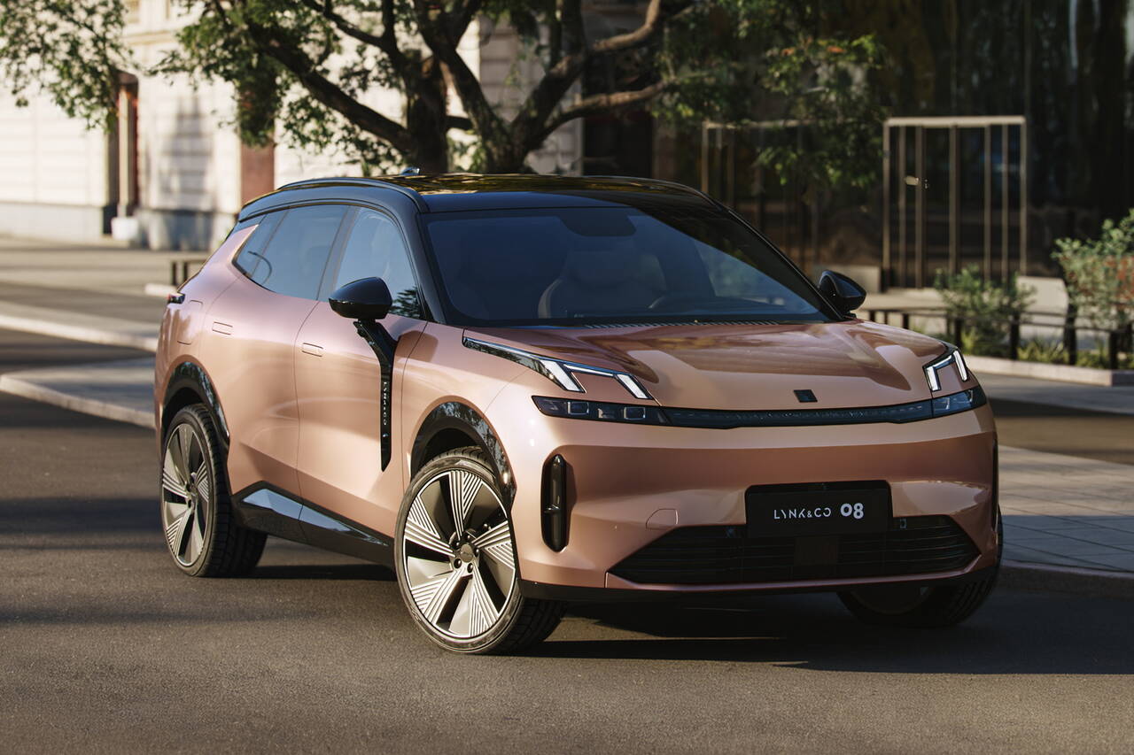 LYNK & CO 08 - immagine 1