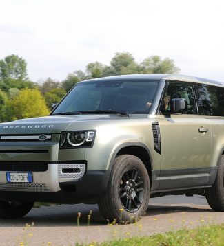 LAND ROVER DEFENDER
