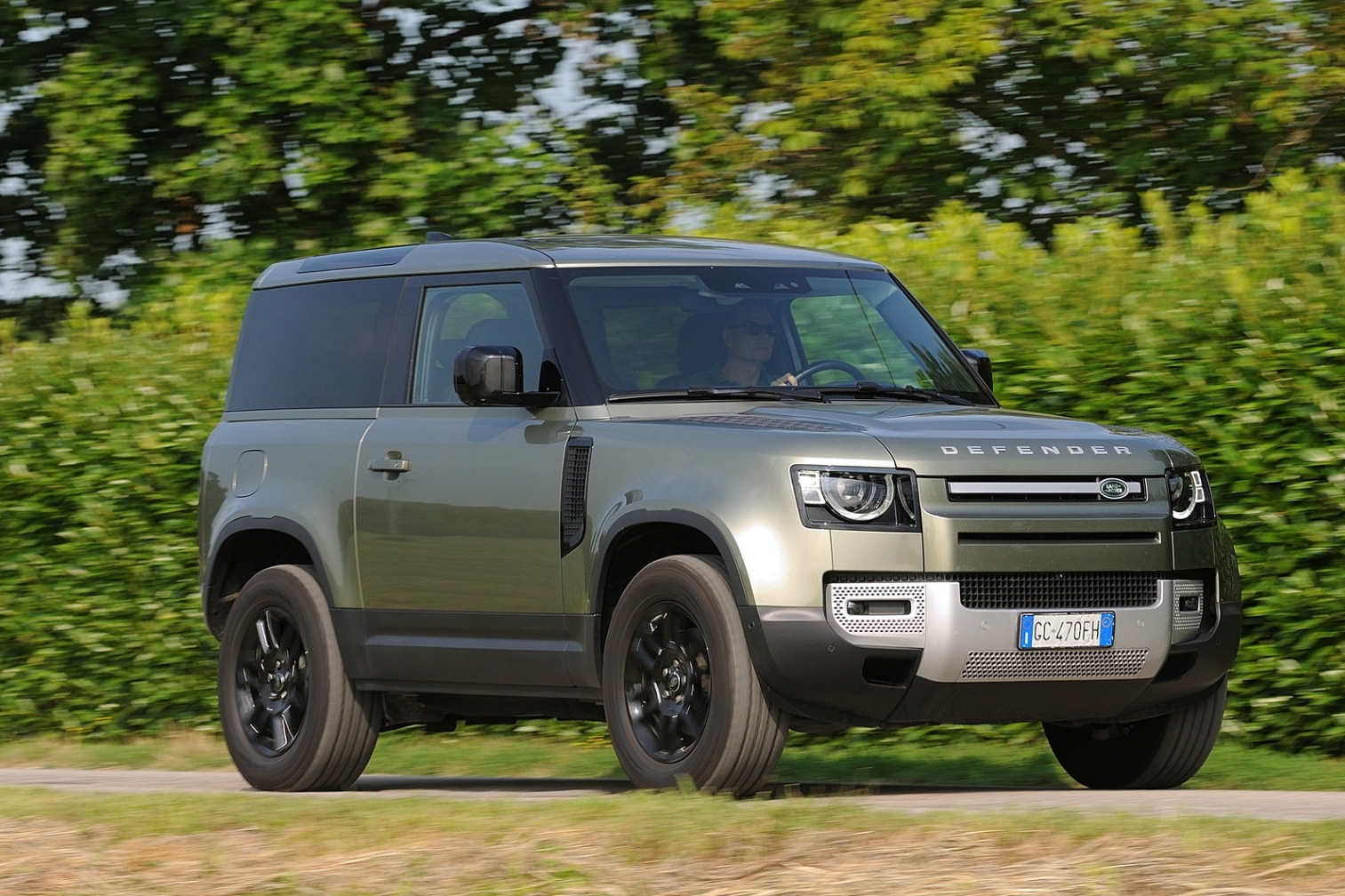 LAND ROVER DEFENDER - immagine 2