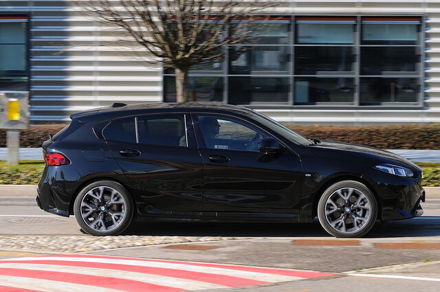 BMW SERIE 1 - immagine 7