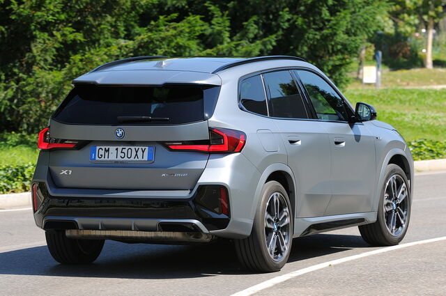 BMW X1 - immagine 7