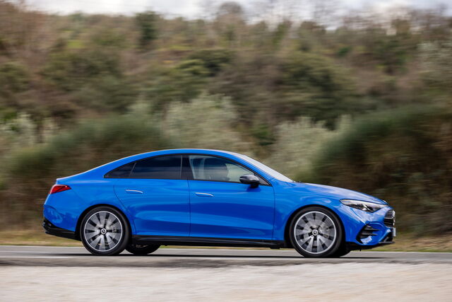 MERCEDES-BENZ CLA COUPE' - immagine 3