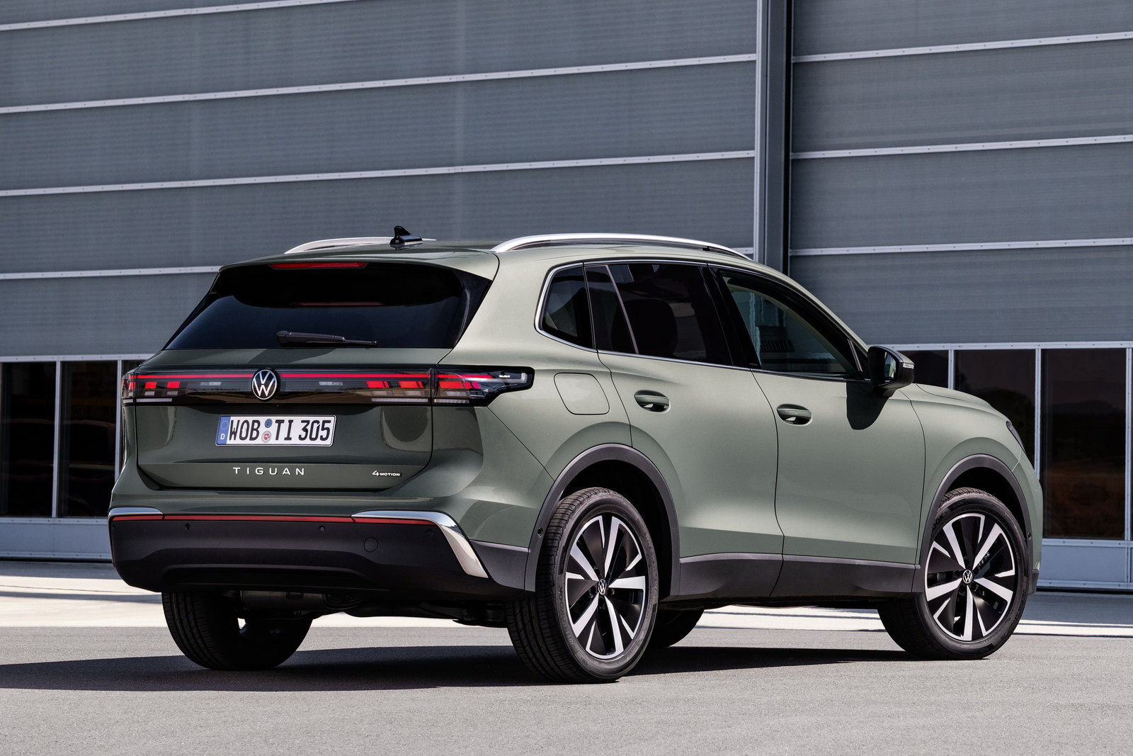 VOLKSWAGEN TIGUAN - immagine 2