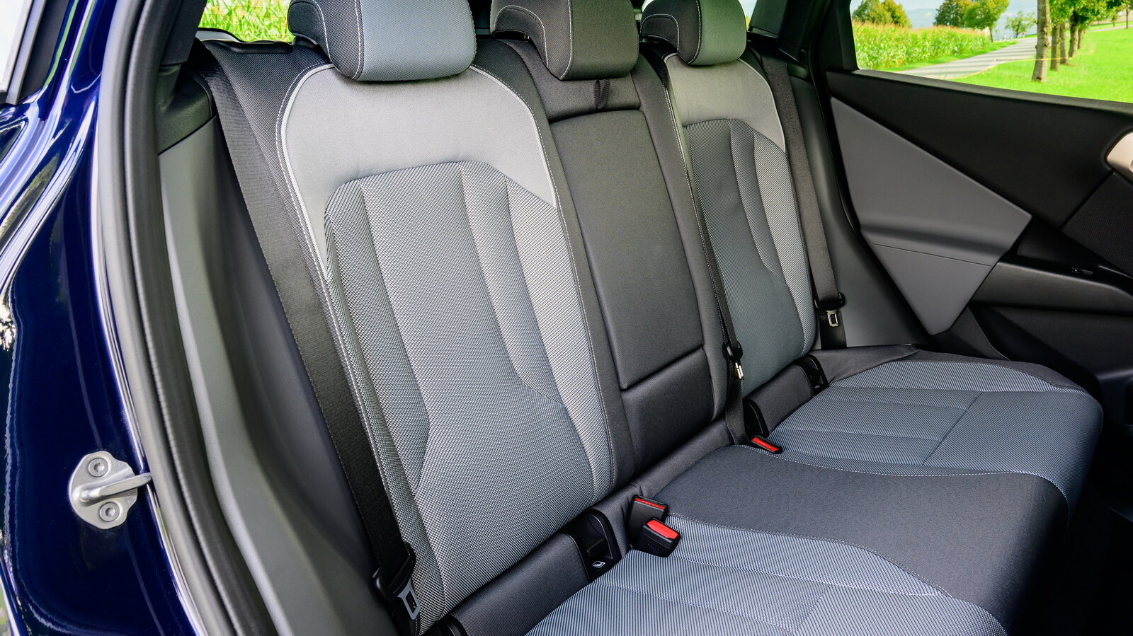 BMW X3 - immagine 8