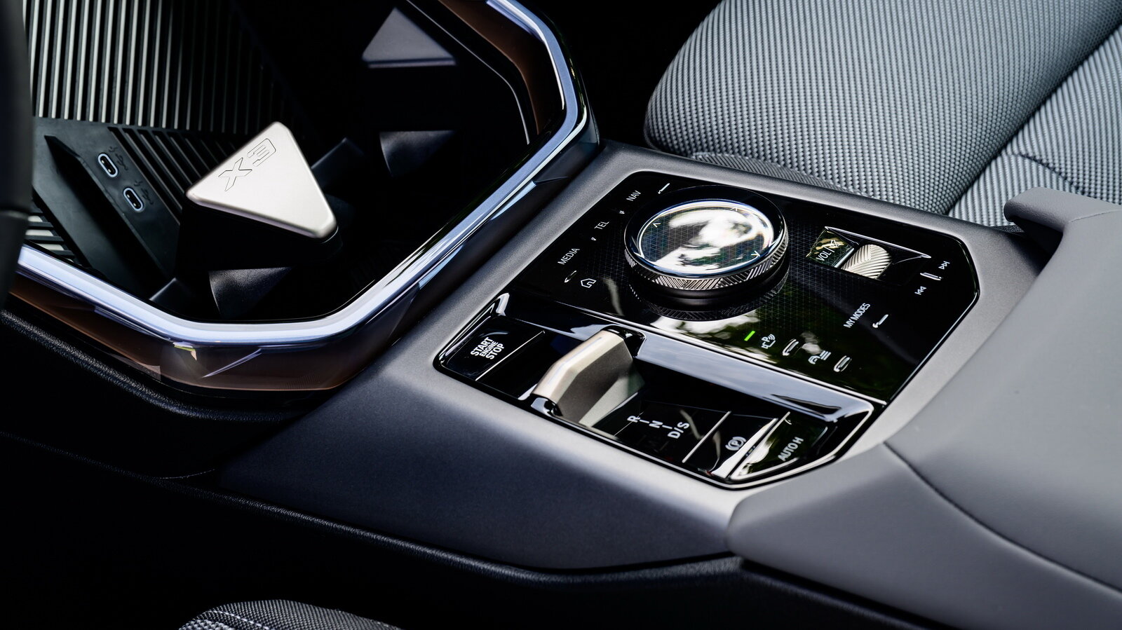 BMW X3 - immagine 9