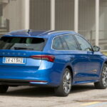 SKODA OCTAVIA WAGON - Thumbnail Image 2