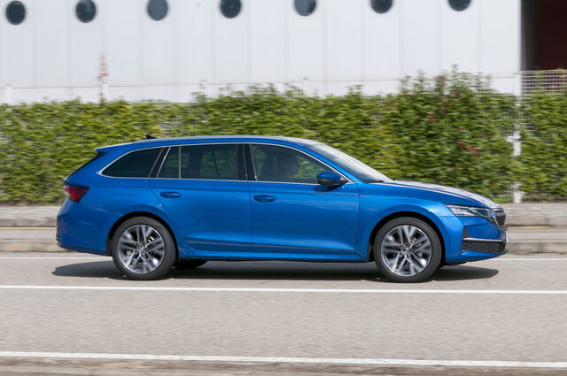 SKODA OCTAVIA WAGON - immagine 3